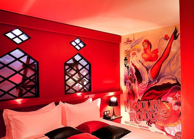 Loveroom rouge